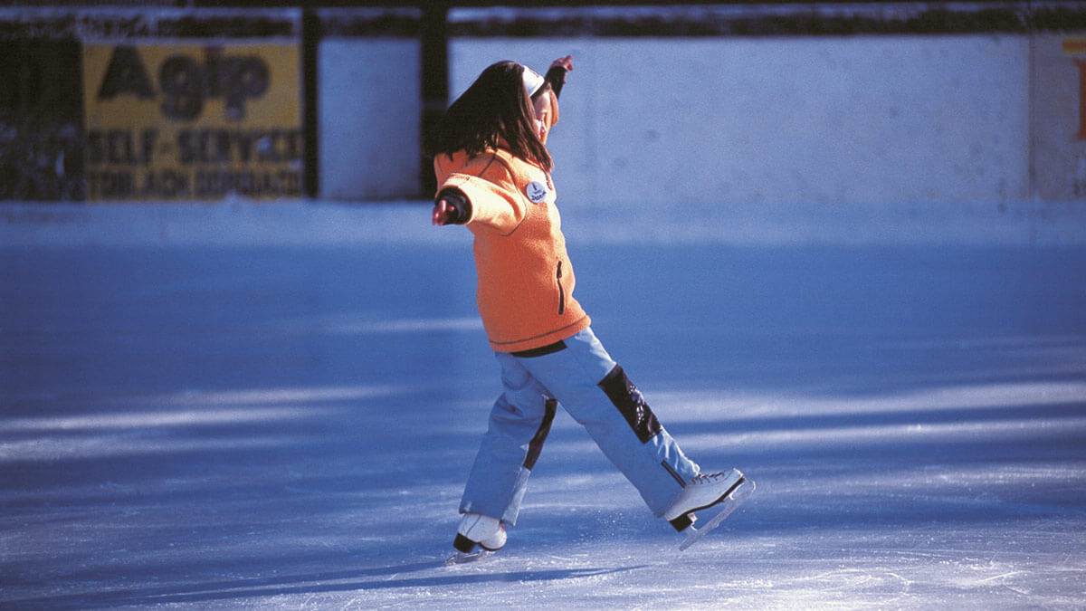 Ice skating and curling in the Dolomites of Sesto