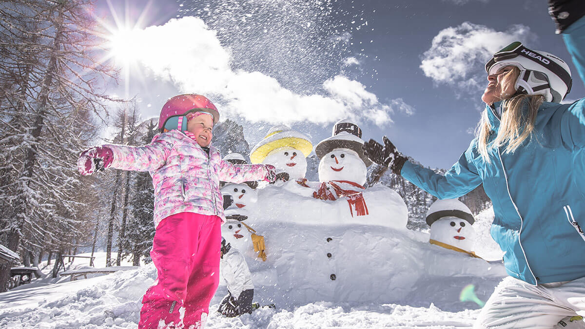 Snowman family on the Croda Rossa